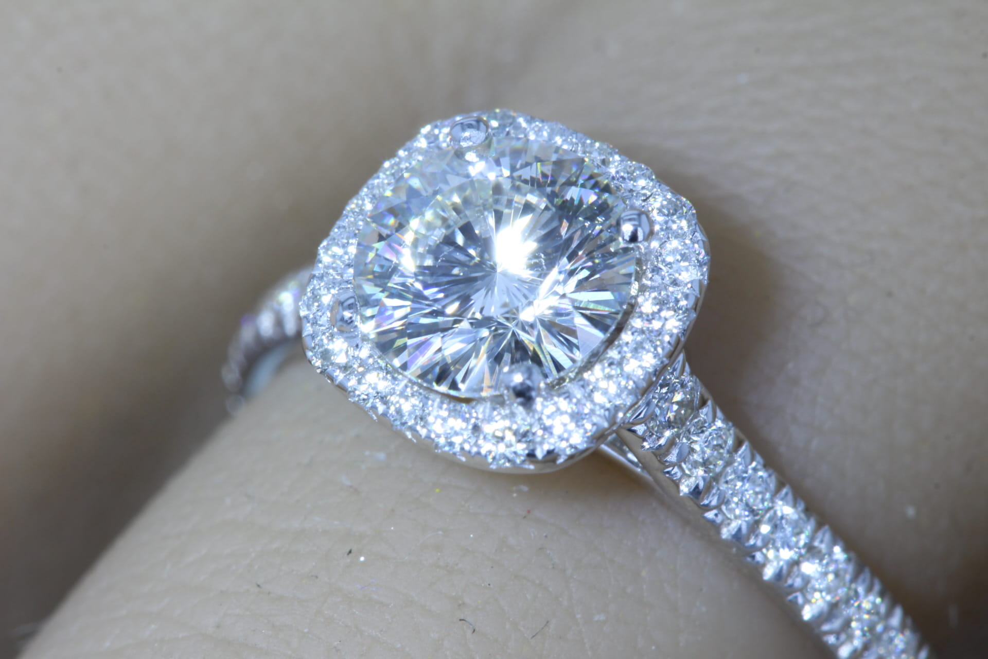 Platinum 1 - 5 carat Round Certified Diamond Engagement Ring Lab Grown