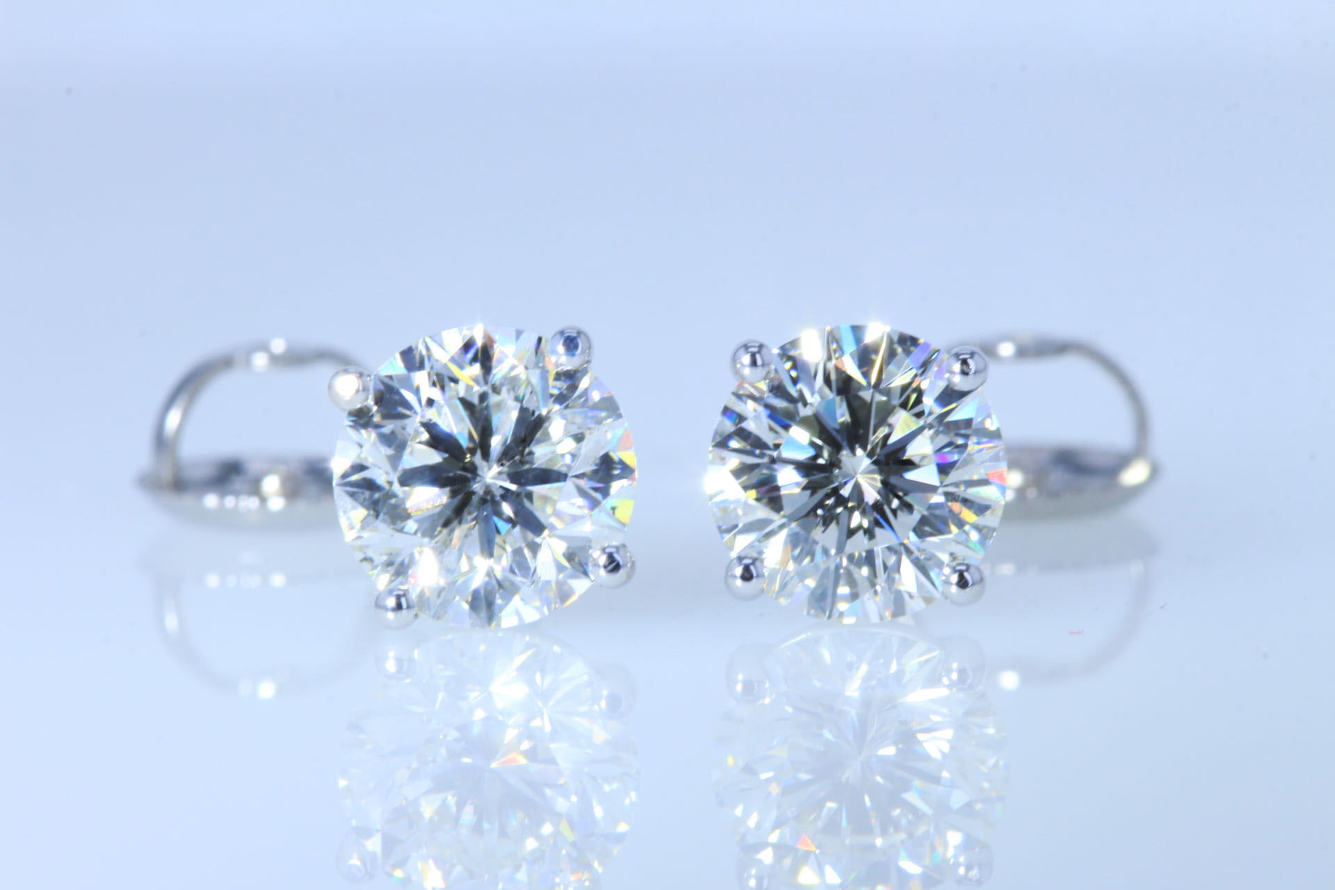 THE LEO First Light Diamond Earrings 3/4 ct tw Round 14K White Gold | Jared
